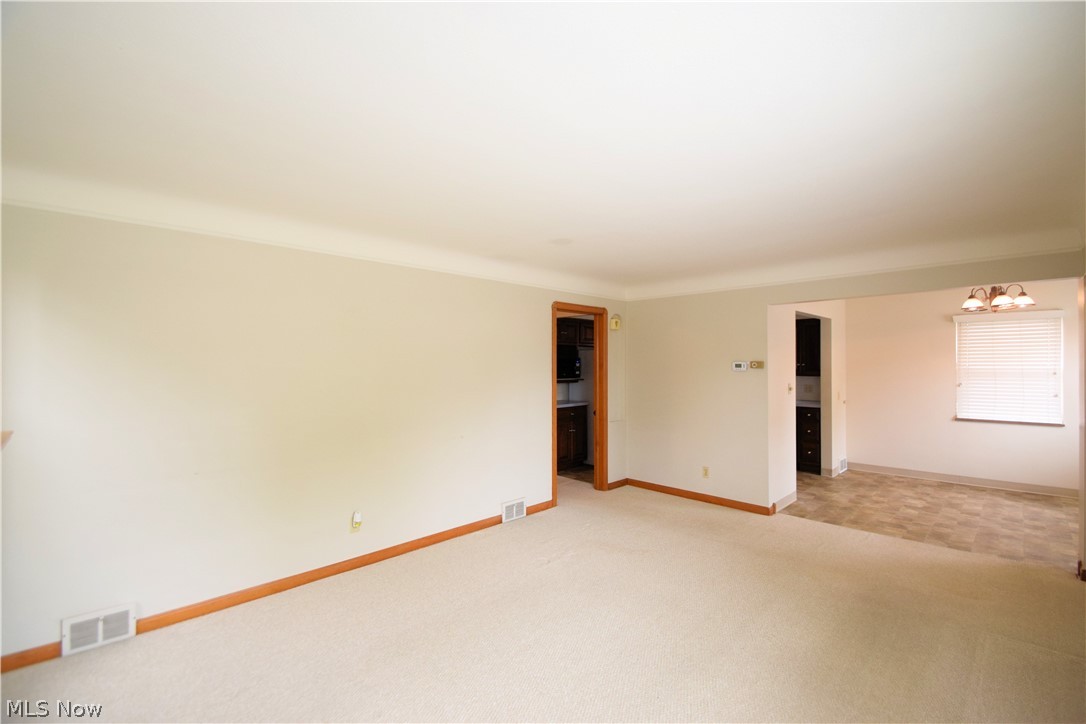 Broadview Road Sub/W T Mallos - Residential