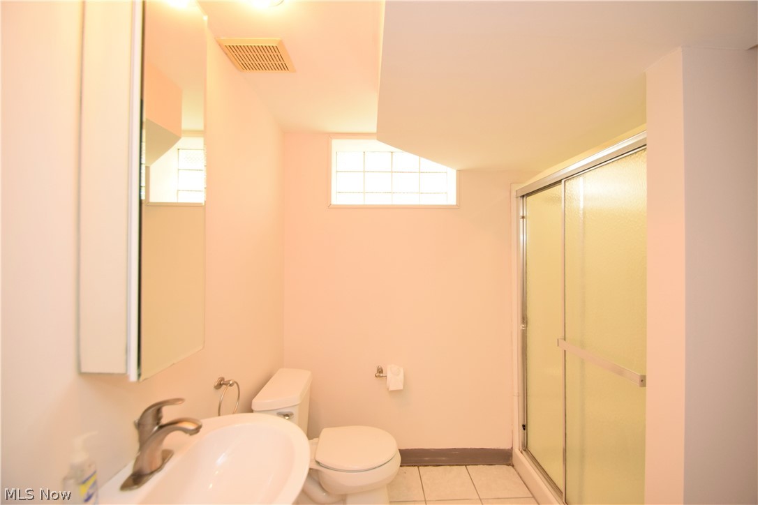 Broadview Road Sub/W T Mallos - Residential