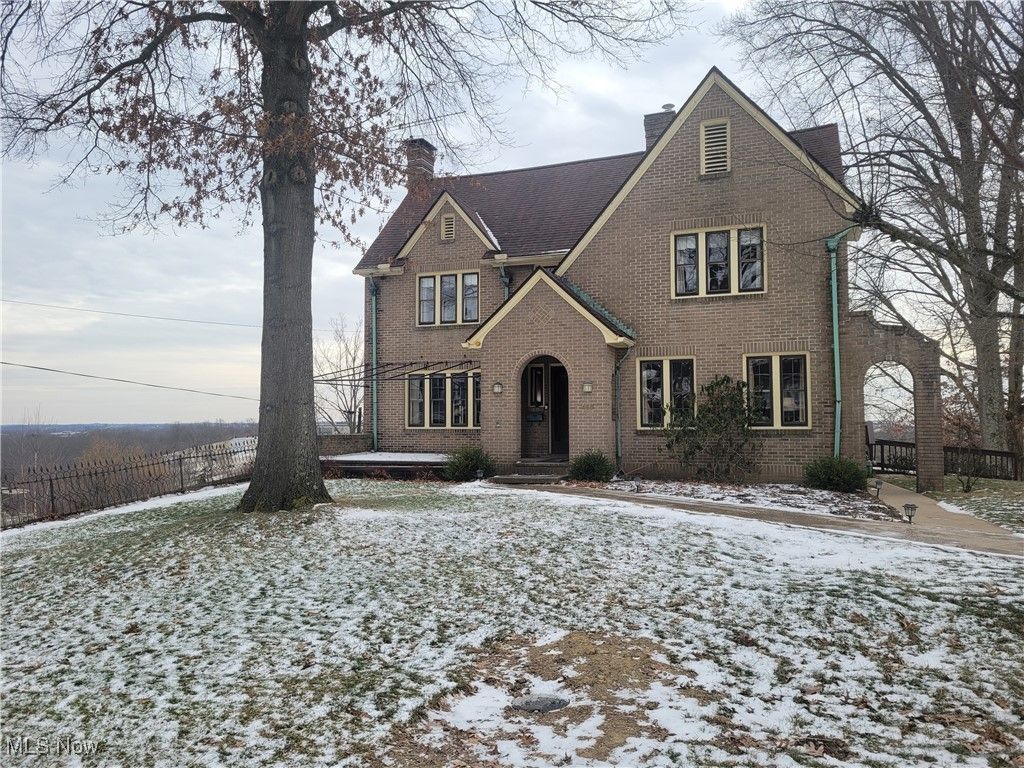 Photo of 413 Oakwood Drive, Cadiz, OH 43907 (MLS # 5180697)