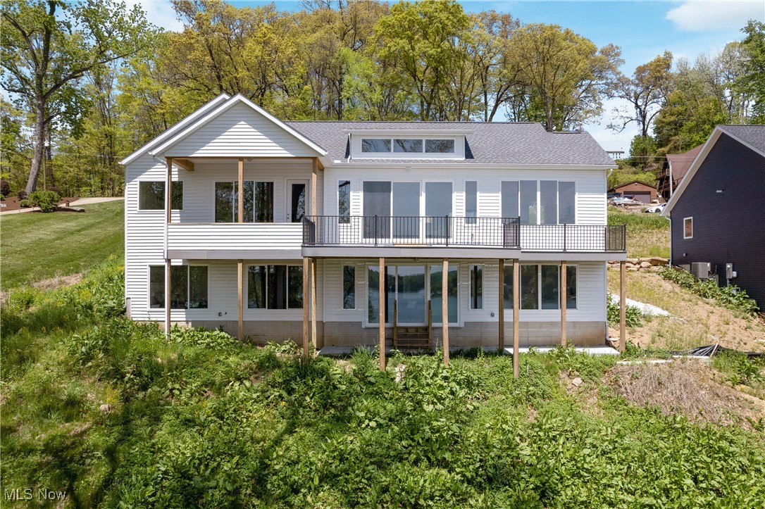 26 Oneida Trail, Malvern, Ohio image 37