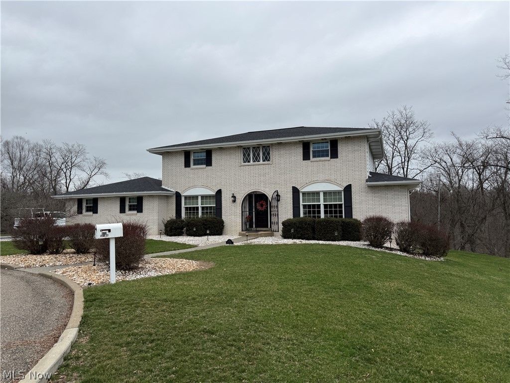 Photo of 172 Selma Drive, Wintersville, OH 43953 (MLS # 5192398)