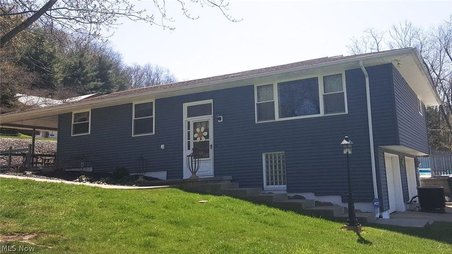 Make time to see this raised ranch home located on the corner of Kenilworth and Green Drive. This home is a 3 bedroom, 2 bath home with hardwood floors throughout. This property is equipped with a full basement that is partially finished, 2 car garage and a 18x36' in-ground pool with depth starting at 4 foot and deepening to a diving end. This home has been maintenance free for the owners for the past 13 years. The updates they completed have been a new hot water heater, new pool motor and updated windows. Positioned in a great neighborhood on a quiet corner lot, this home is ready for its new owners.