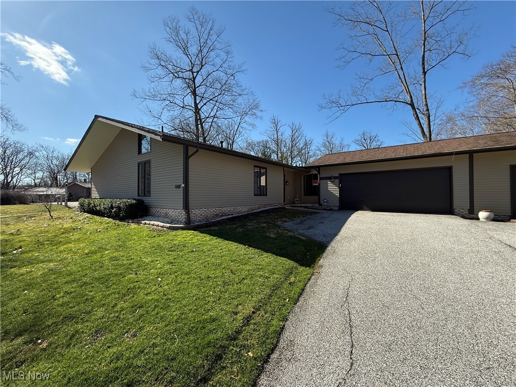 6931 Woodwalk Drive #41, Brecksville, Ohio image 35
