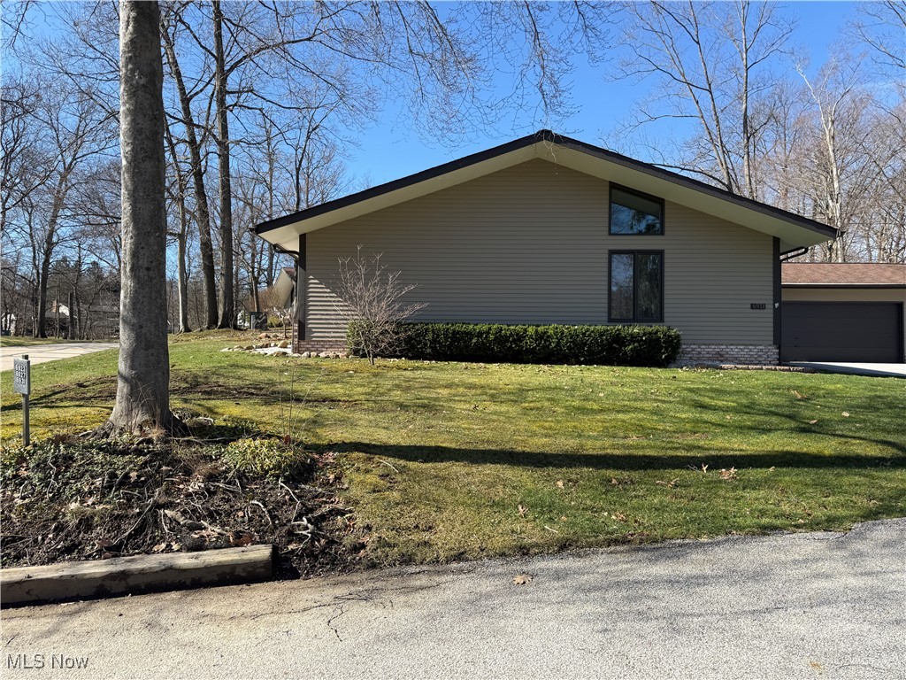 6931 Woodwalk Drive #41, Brecksville, Ohio image 40