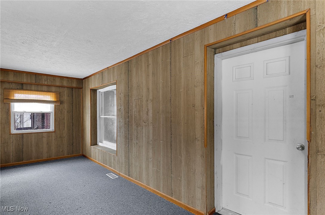 Niles City - Residential