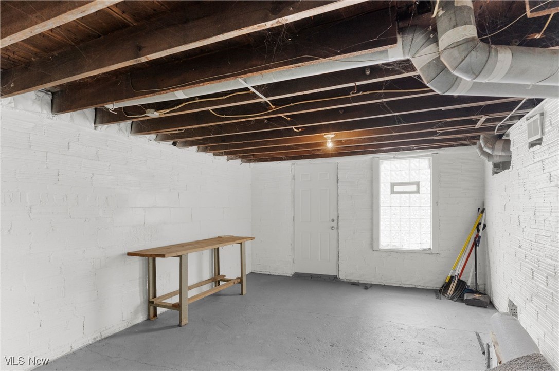 Niles City - Residential