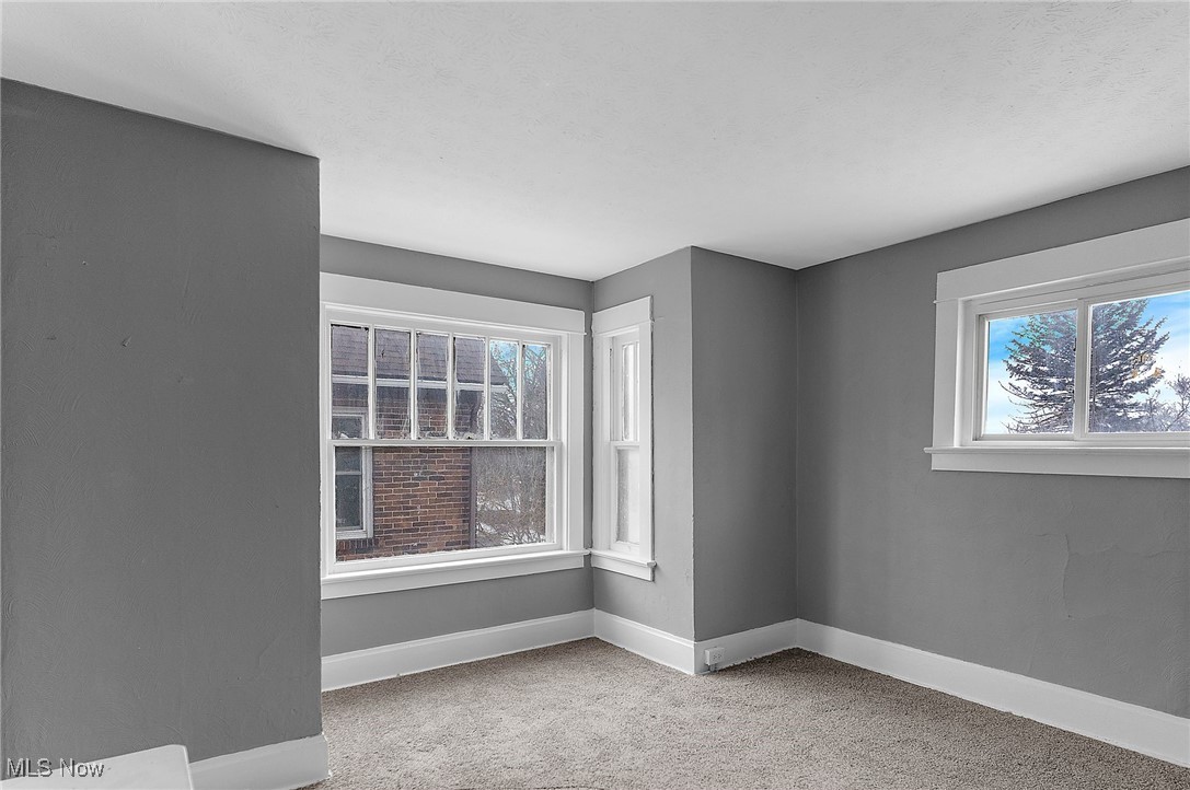 Niles City - Residential