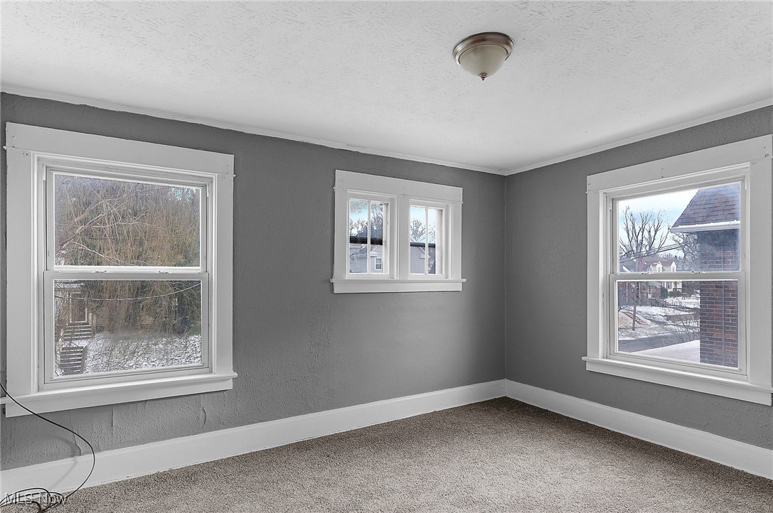 Niles City - Residential