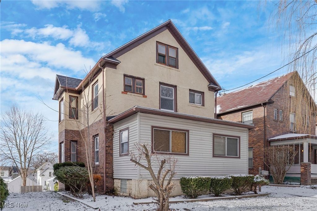 Photo of 404 N Bentley Avenue, Niles, OH 44446 (MLS # 5177062)