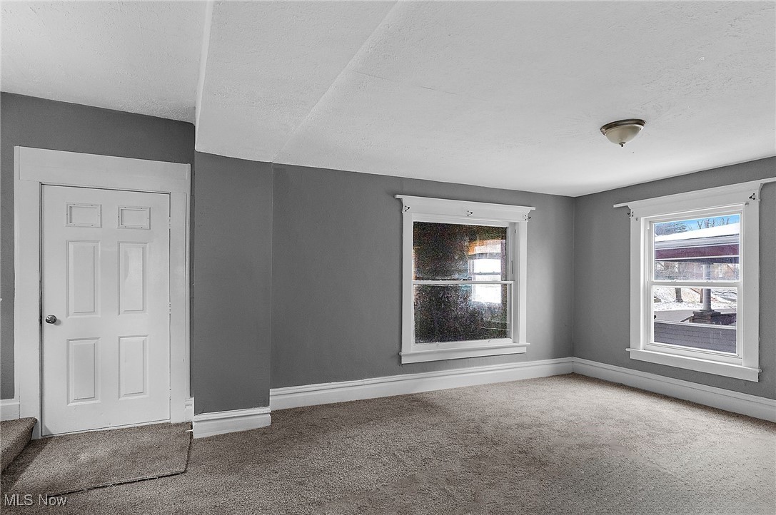 Niles City - Residential