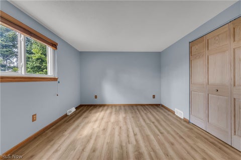 Tiny photo for 14472 S Gateway Drive, North Royalton, OH 44133 (MLS # 5238628)