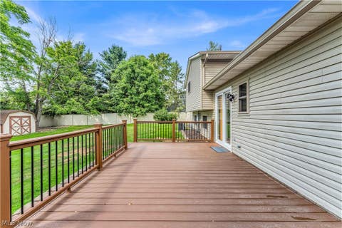 Tiny photo for 14472 S Gateway Drive, North Royalton, OH 44133 (MLS # 5238628)