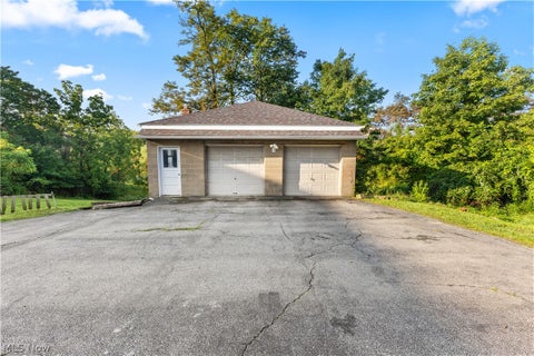 Tiny photo for 3466 Pennsylvania Avenue, Weirton, WV 26062 (MLS # 5238606)