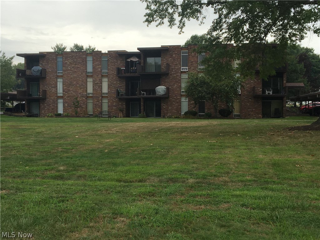 Terrace North Condo - Residential