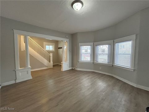 Tiny photo for 10726 Garfield Avenue, Cleveland, OH 44108 (MLS # 5184507)