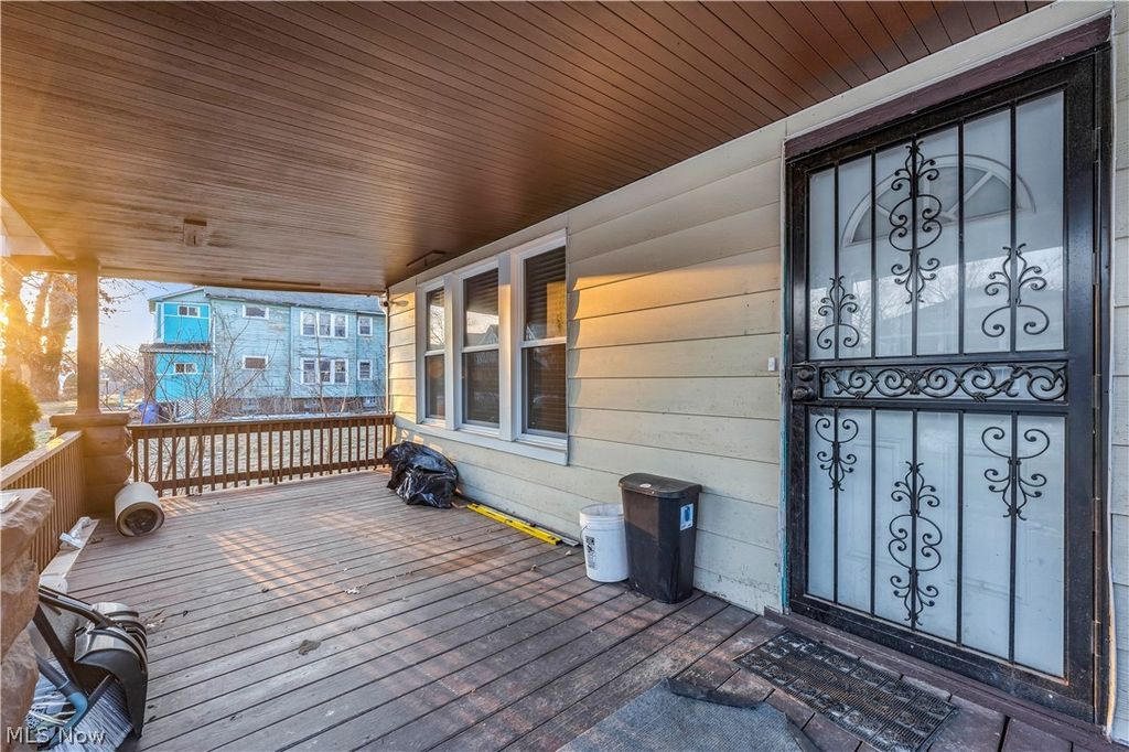 Photo of 12015 Osceola Avenue, Cleveland, OH 44108 (MLS # 5187426)