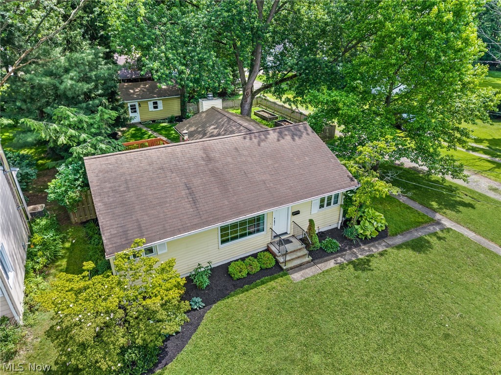 211 Wyleswood Drive