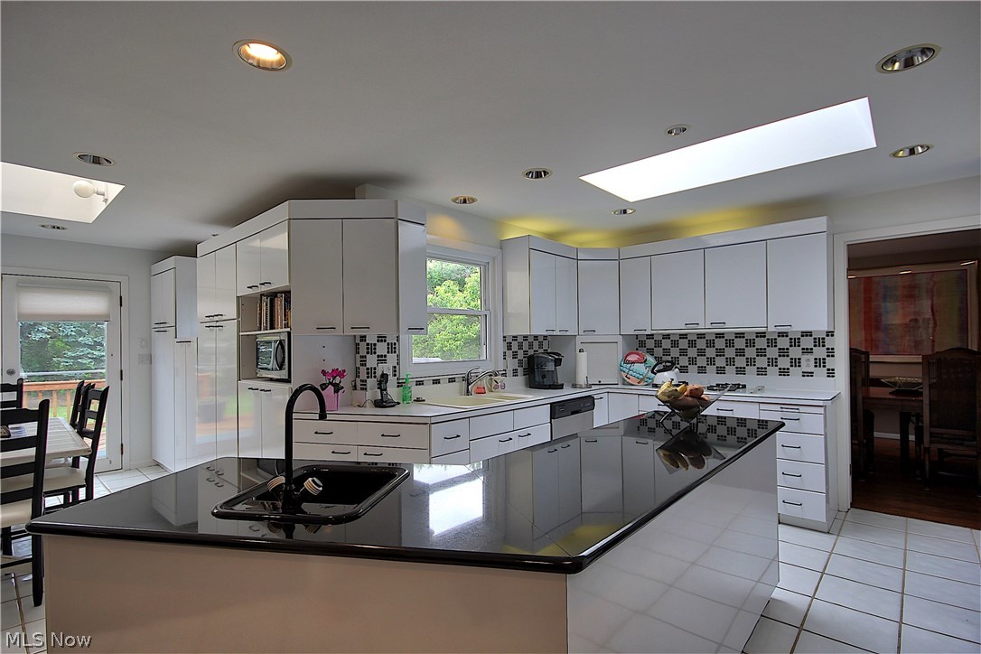 Shakercrest - Residential