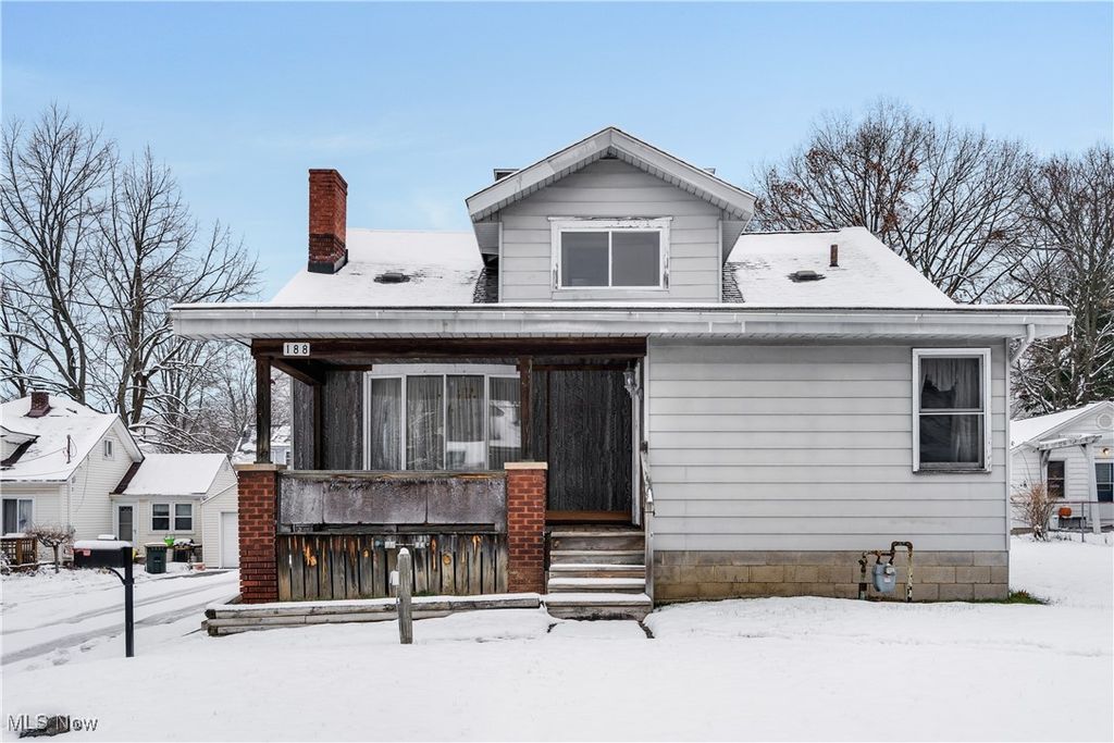 Photo of 188 Meadowbrook Avenue, Boardman, OH 44512 (MLS # 5175651)