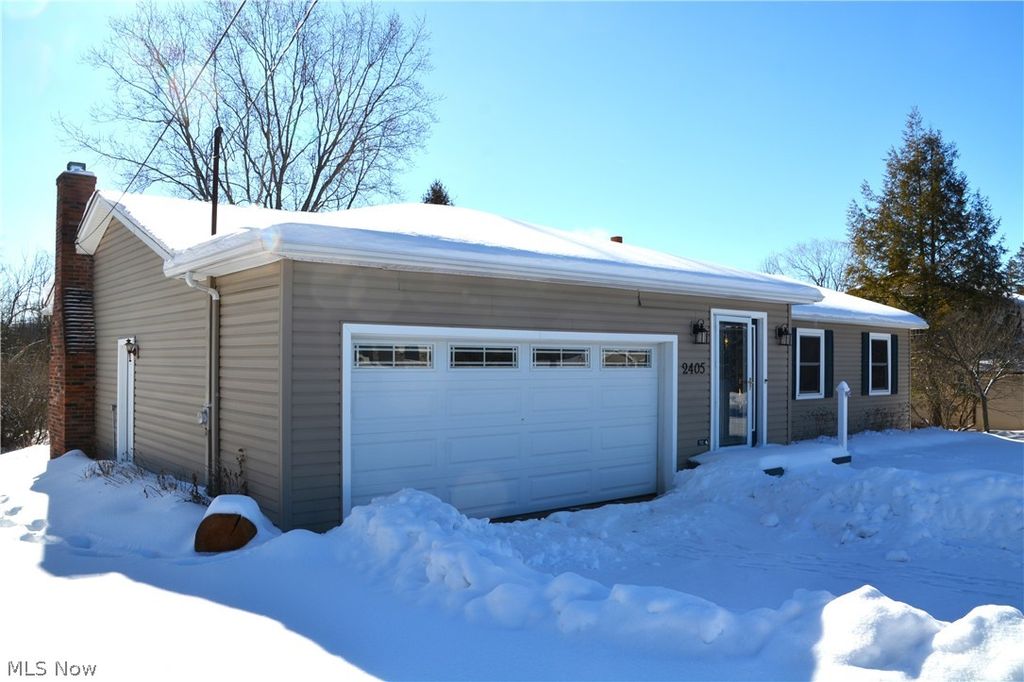 Photo of 2405 Weymouth Road, Hinckley, OH 44233 (MLS # 5186747)