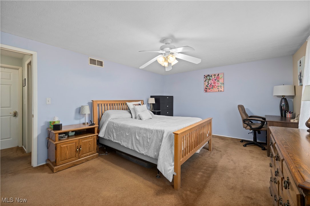 Monroe Manor Condo - Residential