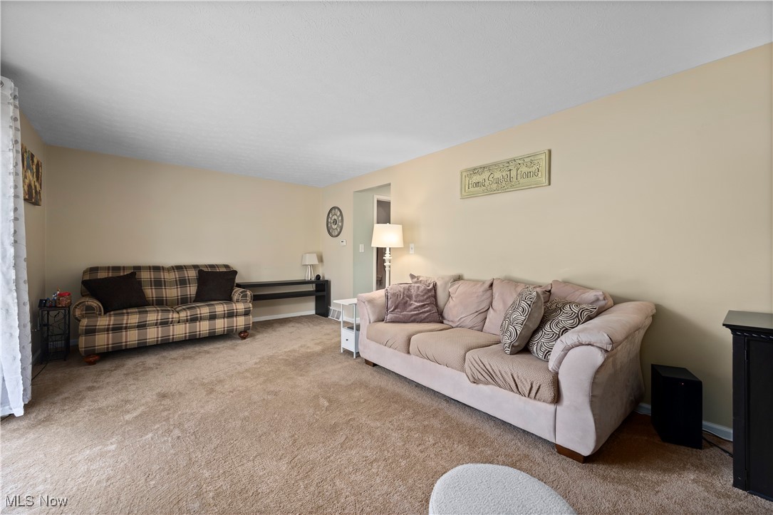 Monroe Manor Condo - Residential