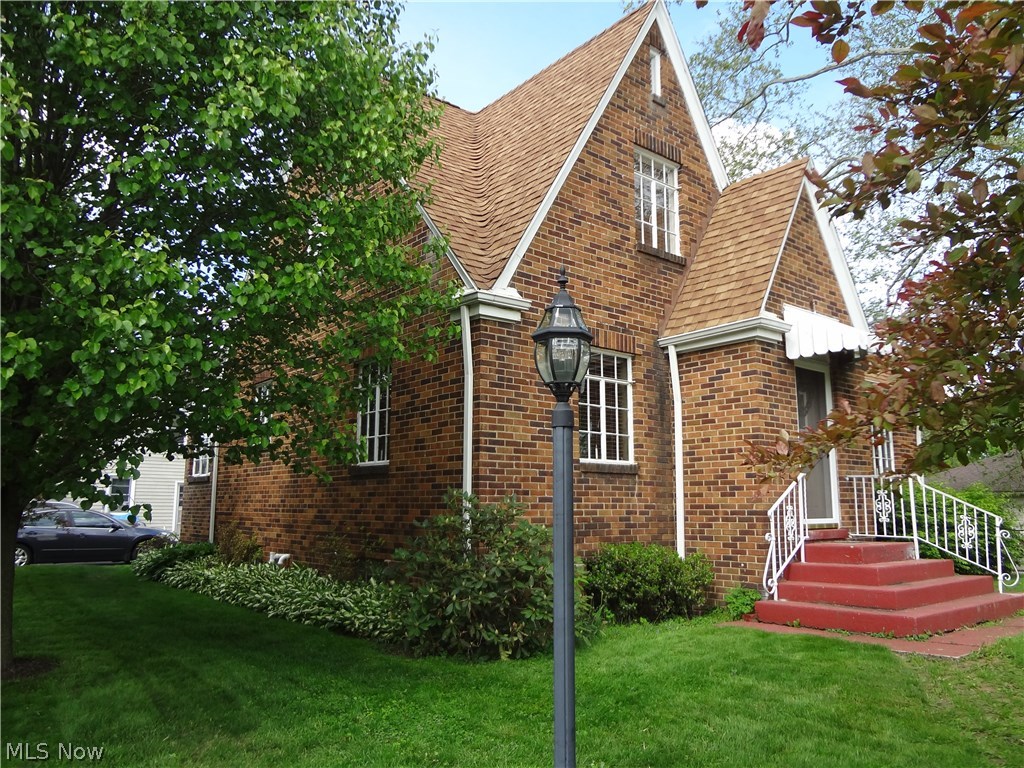 Standard Homes - Residential