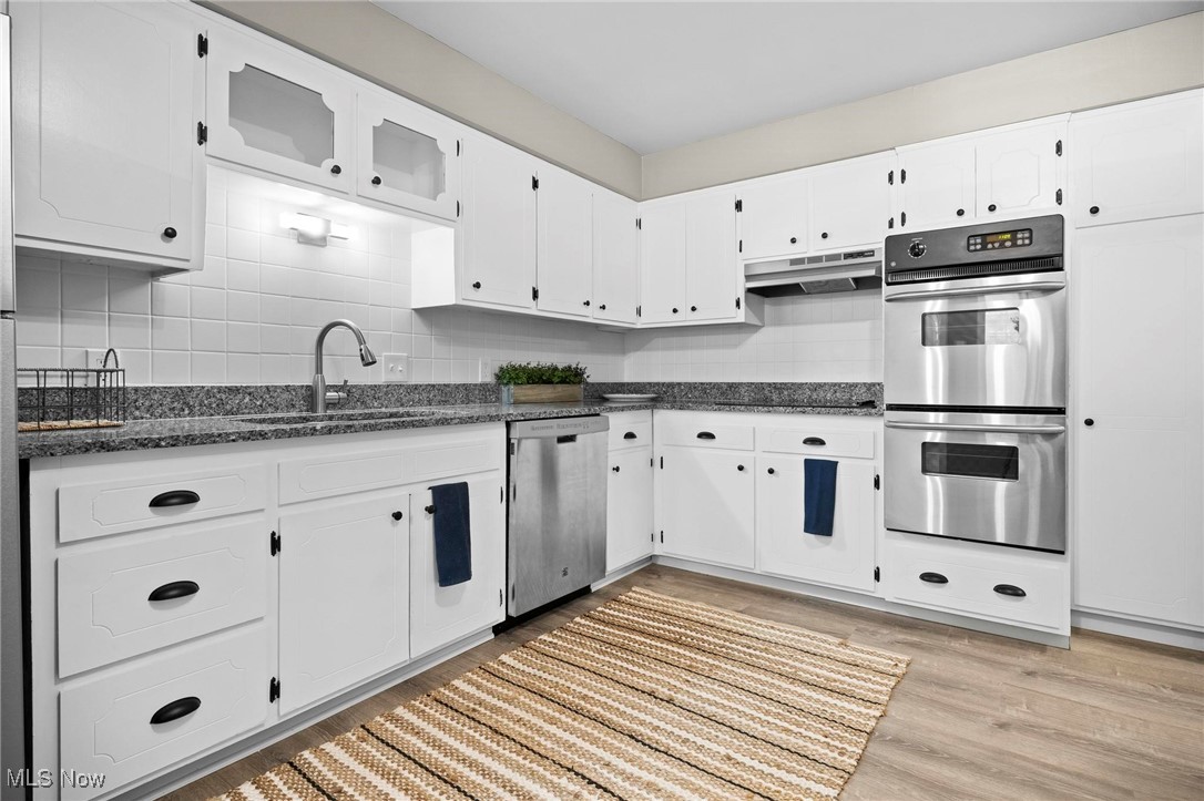 Thornton House Condos - Residential