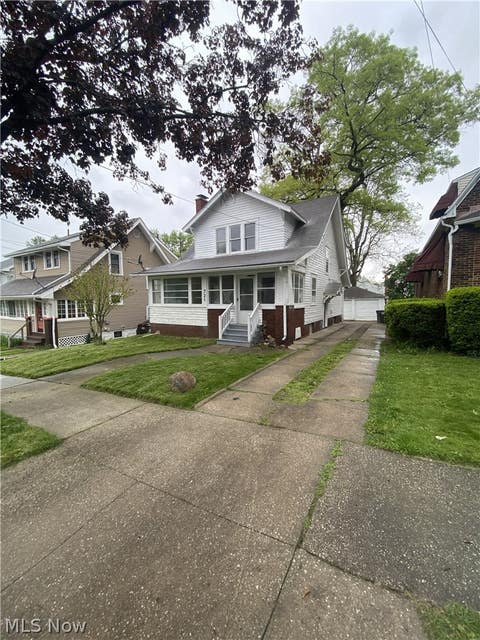 Homes For Rent - 721 Polk Avenue<br/> Akron, OH 44314