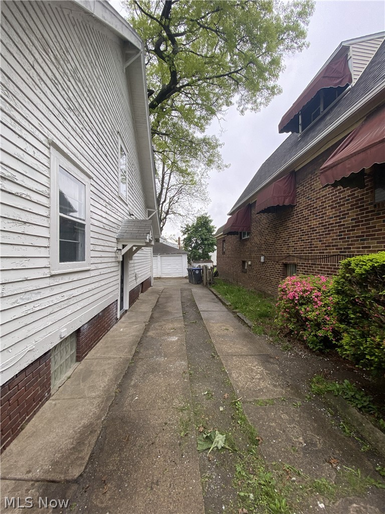 721 Polk Avenue