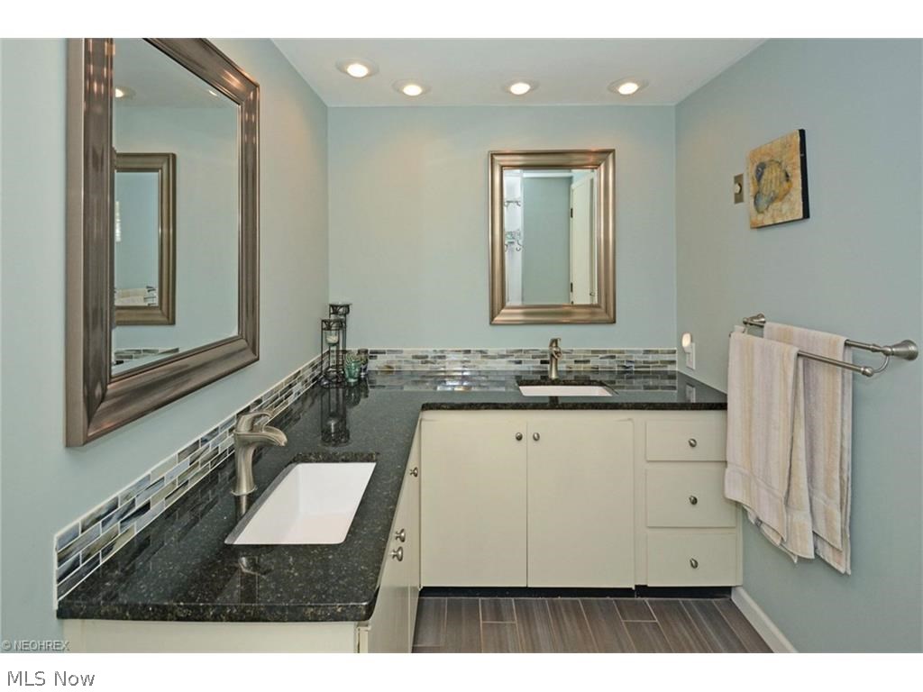 Ledgewood - Residential