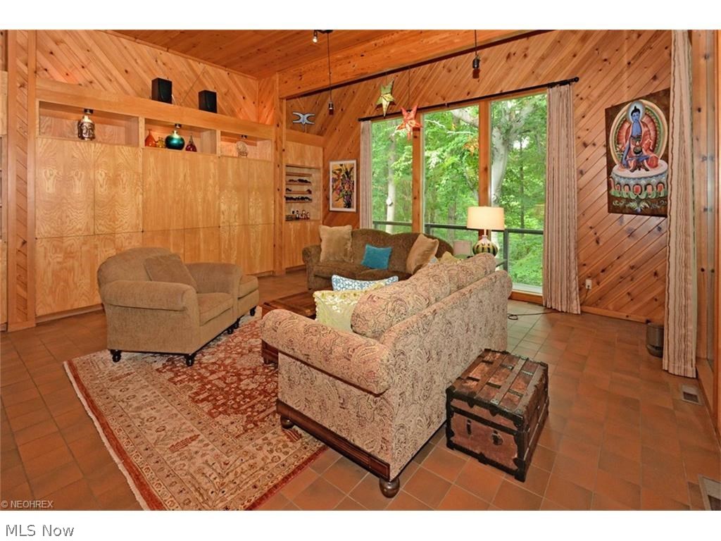 Ledgewood - Residential