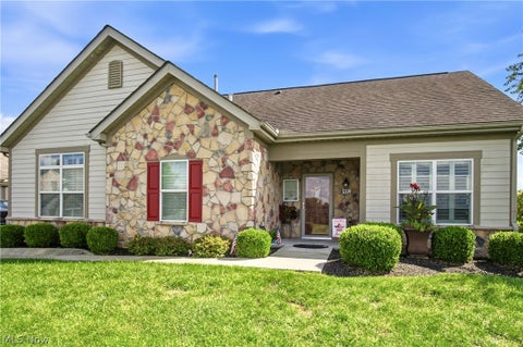 Condo For Sale - 5339 W Sheffield Circle<br/> Zanesville, OH 43701