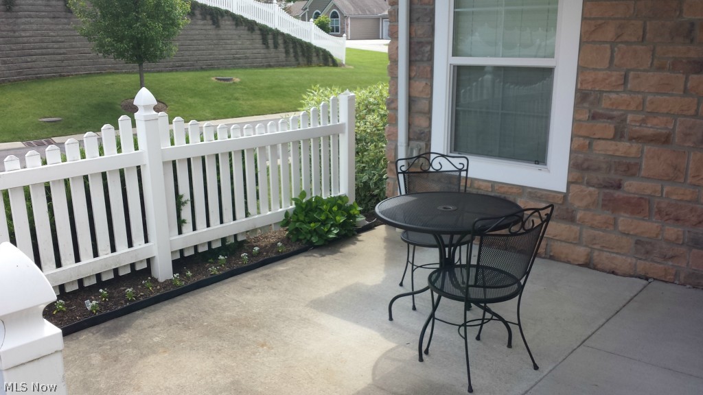 Golden Pond Condo - Residential
