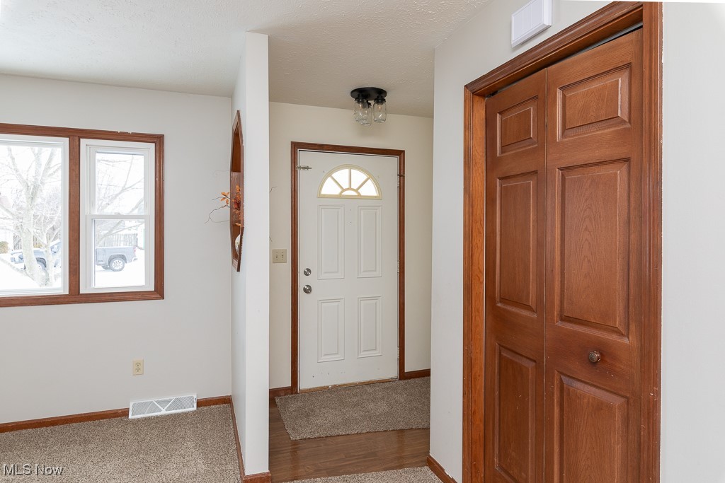 223 Finch Drive, Elyria, Ohio image 3