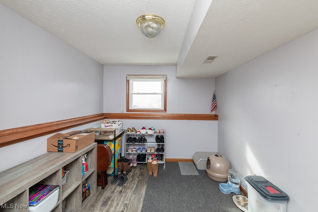 223 Finch Drive, Elyria, Ohio image 17