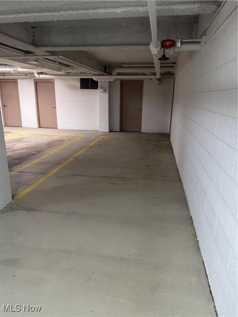 Tiny photo for 822 Kumho Drive #101/104, Fairlawn, OH 44333 (MLS # 5179020)