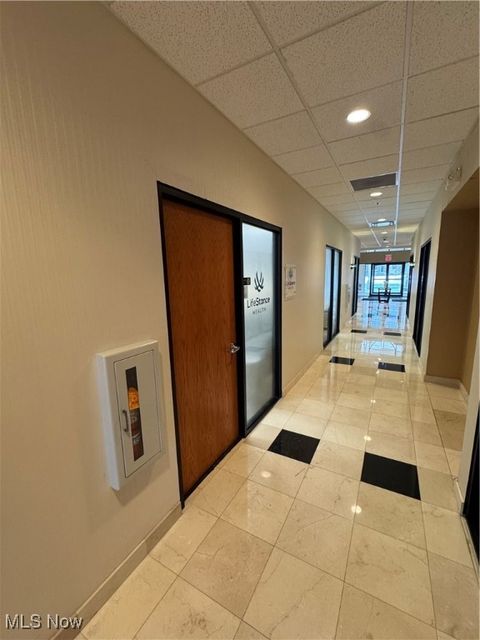 Tiny photo for 822 Kumho Drive #101/104, Fairlawn, OH 44333 (MLS # 5179020)