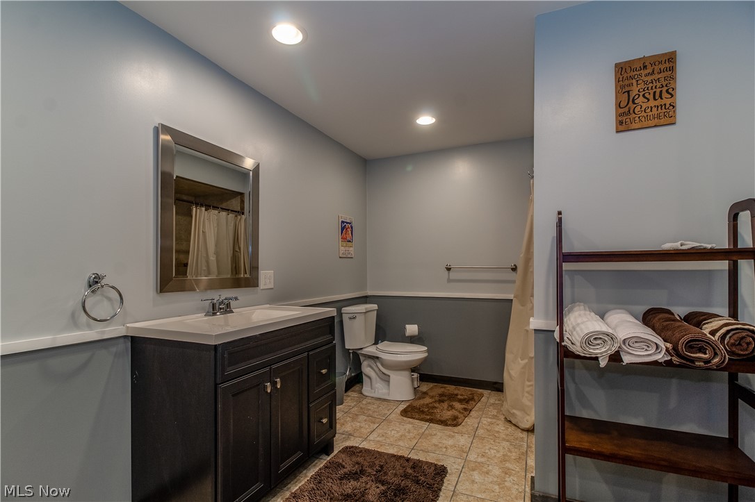 Connecticut Western Reserve - Residential