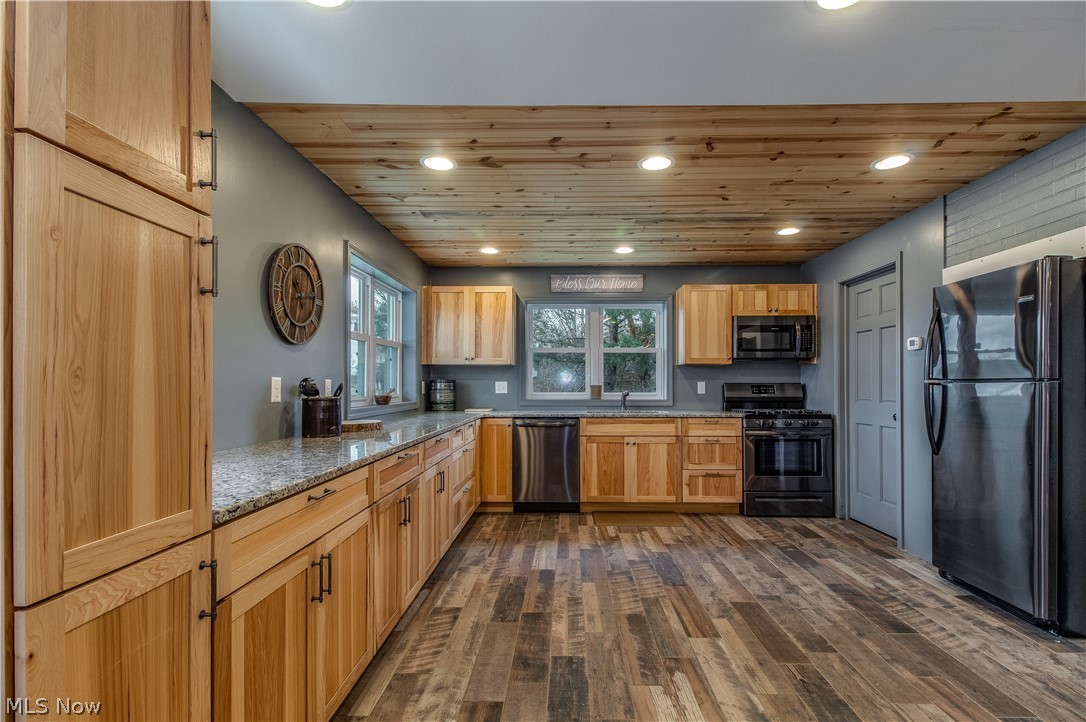 Connecticut Western Reserve - Residential