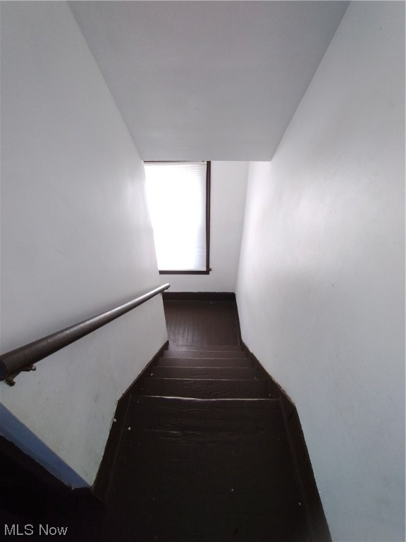 City/Youngstown - Residential Lease