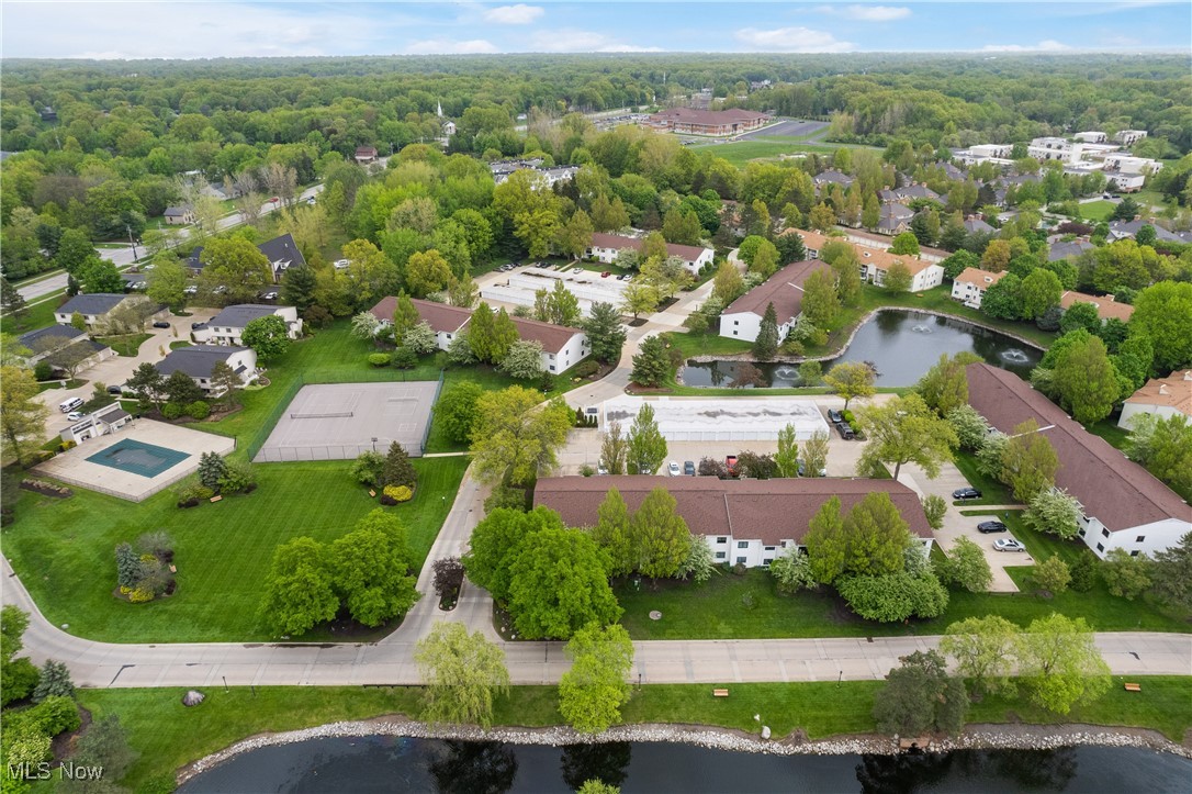 2935 N Bay Drive #H10, Westlake, Ohio image 27