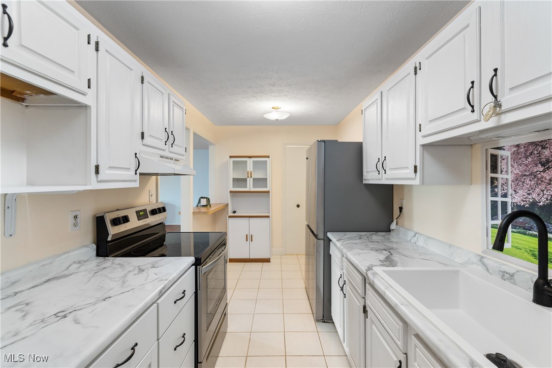 2935 N Bay Drive #H10, Westlake, Ohio image 11