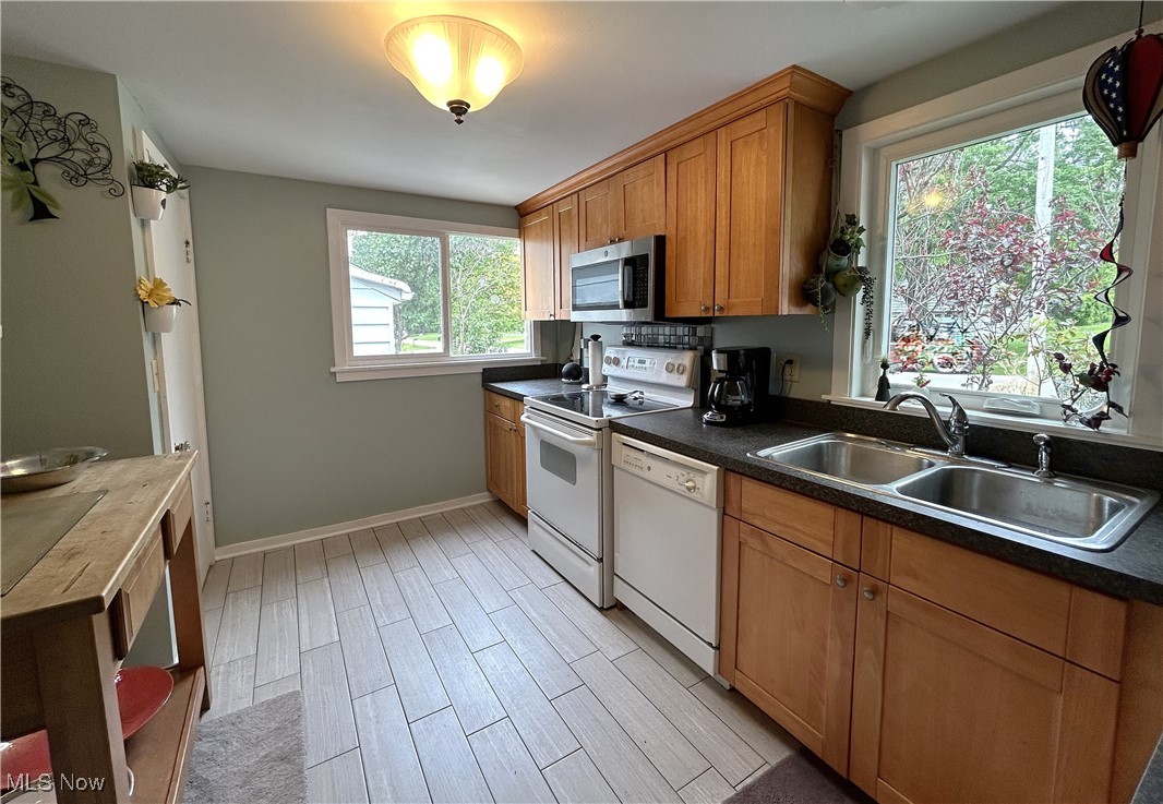 111 Fairview Road, Chagrin Falls, Ohio image 4