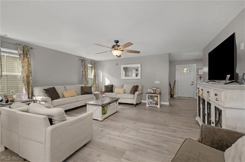 Tiny photo for 203 Hidden Cove, Amherst, OH 44001 (MLS # 5256490)