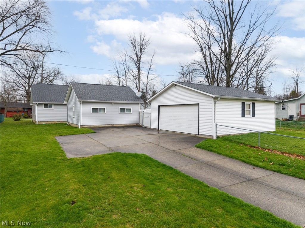 Gloria Glens - Residential