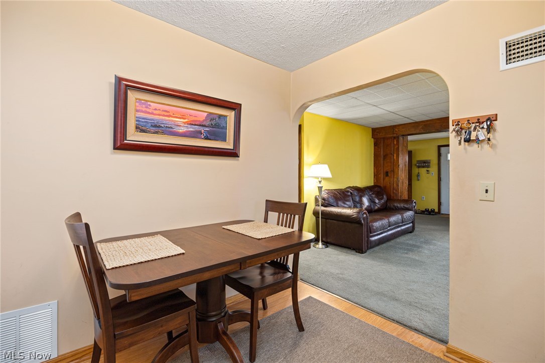 Gloria Glens - Residential