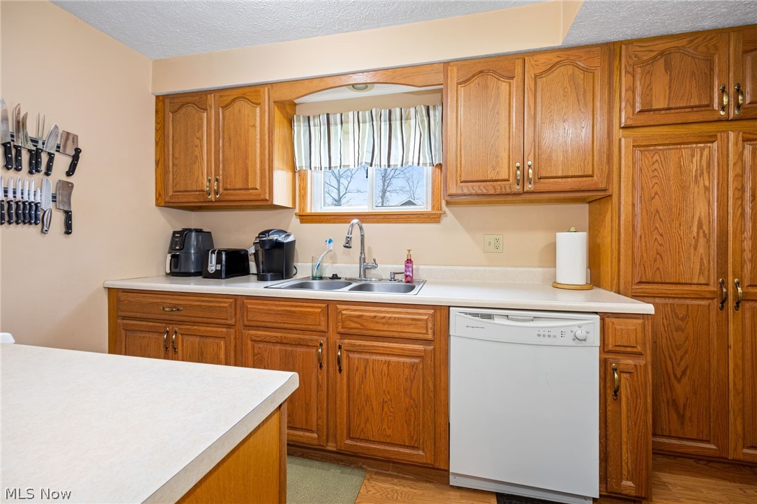 Gloria Glens - Residential