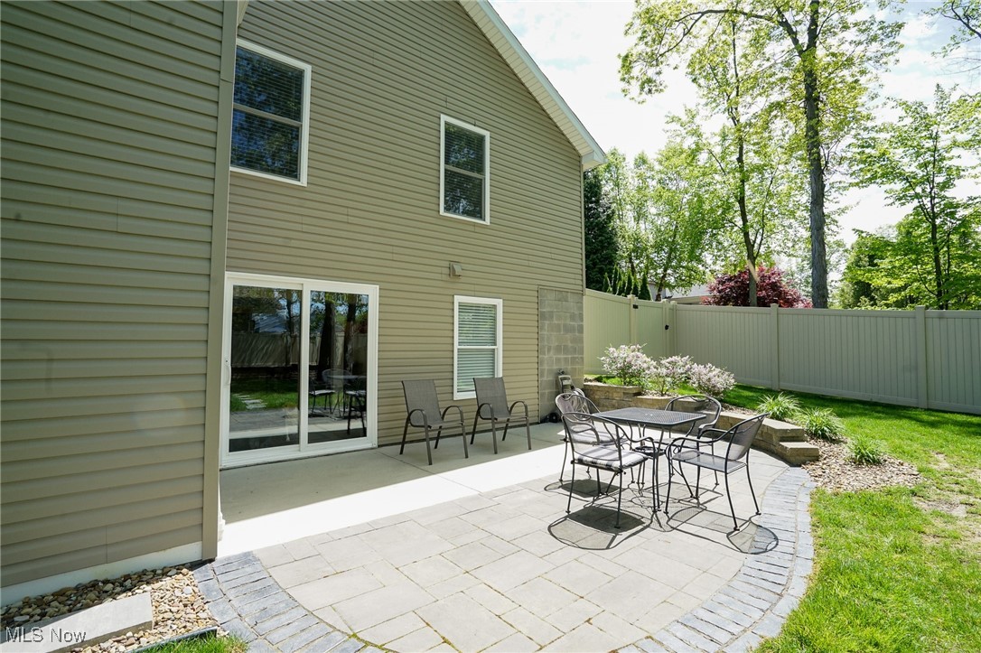1328 Victory Hill Lane, Austintown, Ohio image 3