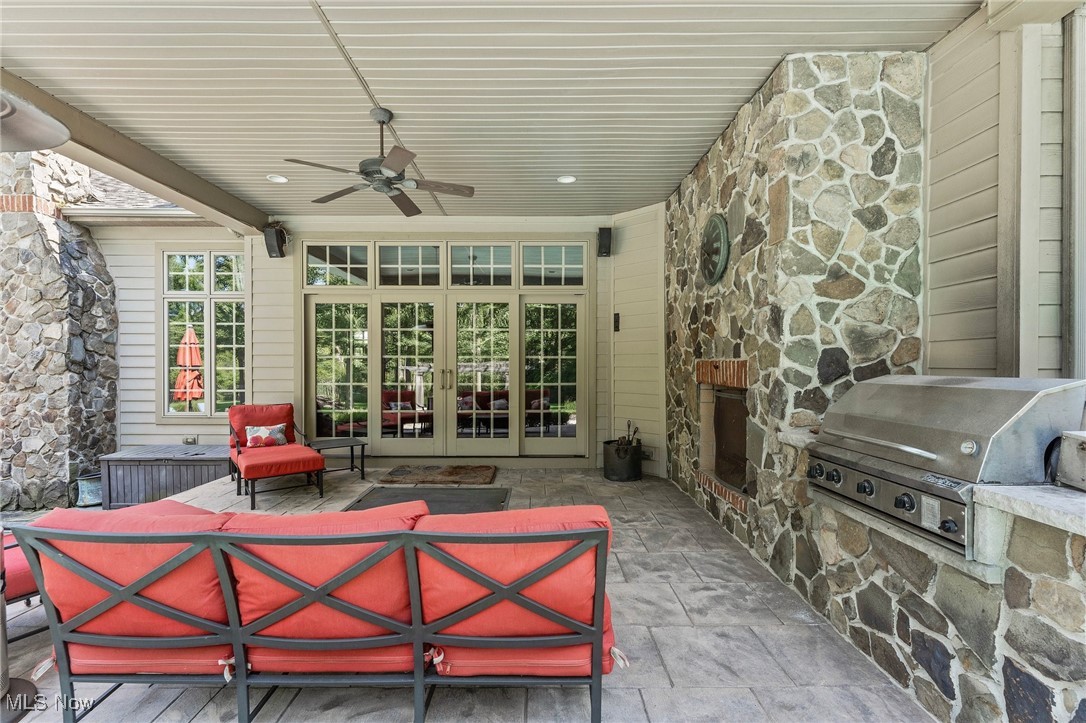 Four Seasons/Brecksville P - Residential